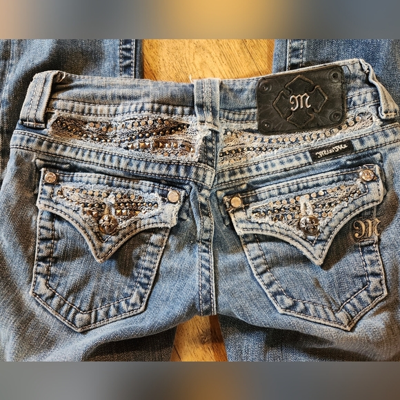 Miss Me JP6092P Denim Blue Jean Capri Size 24 Distressed - Picture 7 of 8